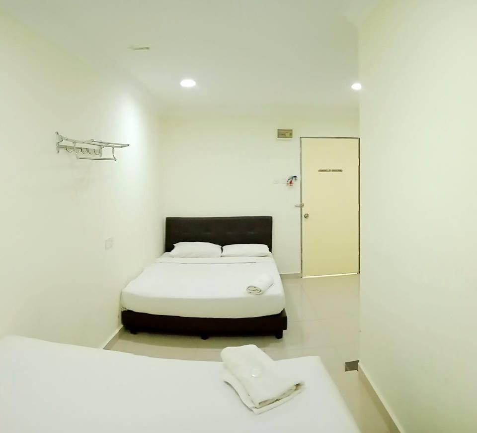 Cattleya Glory Hotel Johor Bahru Exterior photo