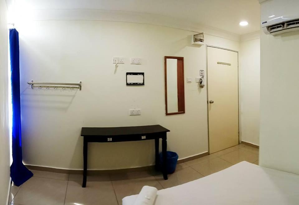 Cattleya Glory Hotel Johor Bahru Exterior photo